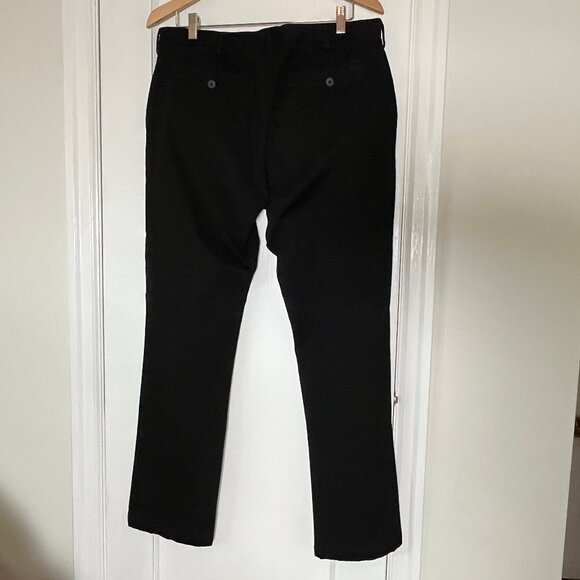 IZOD Pants Regular Fit Chino Stretch Size 33x32 Straight - Picture 4 of 5